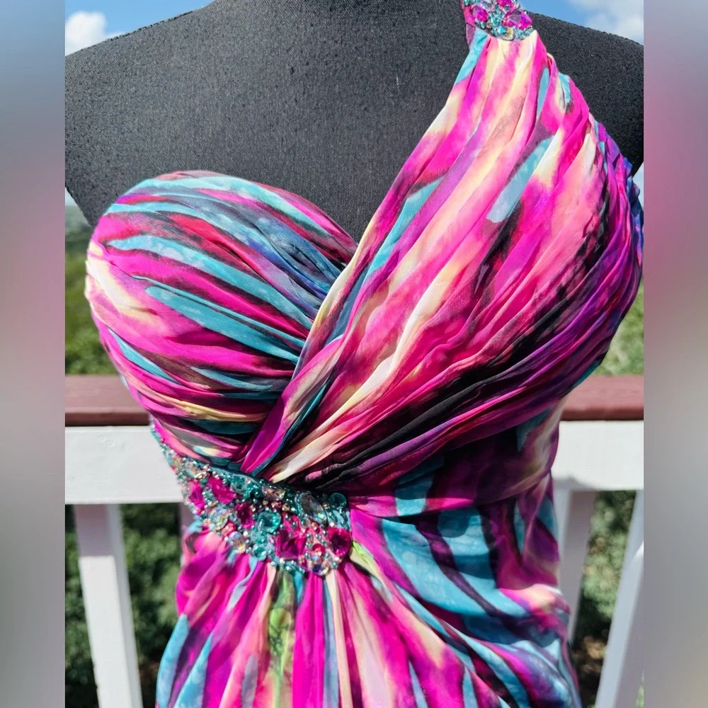 Bebe Darlin‎ Multicolor Rhinestone One Shoulder Gown